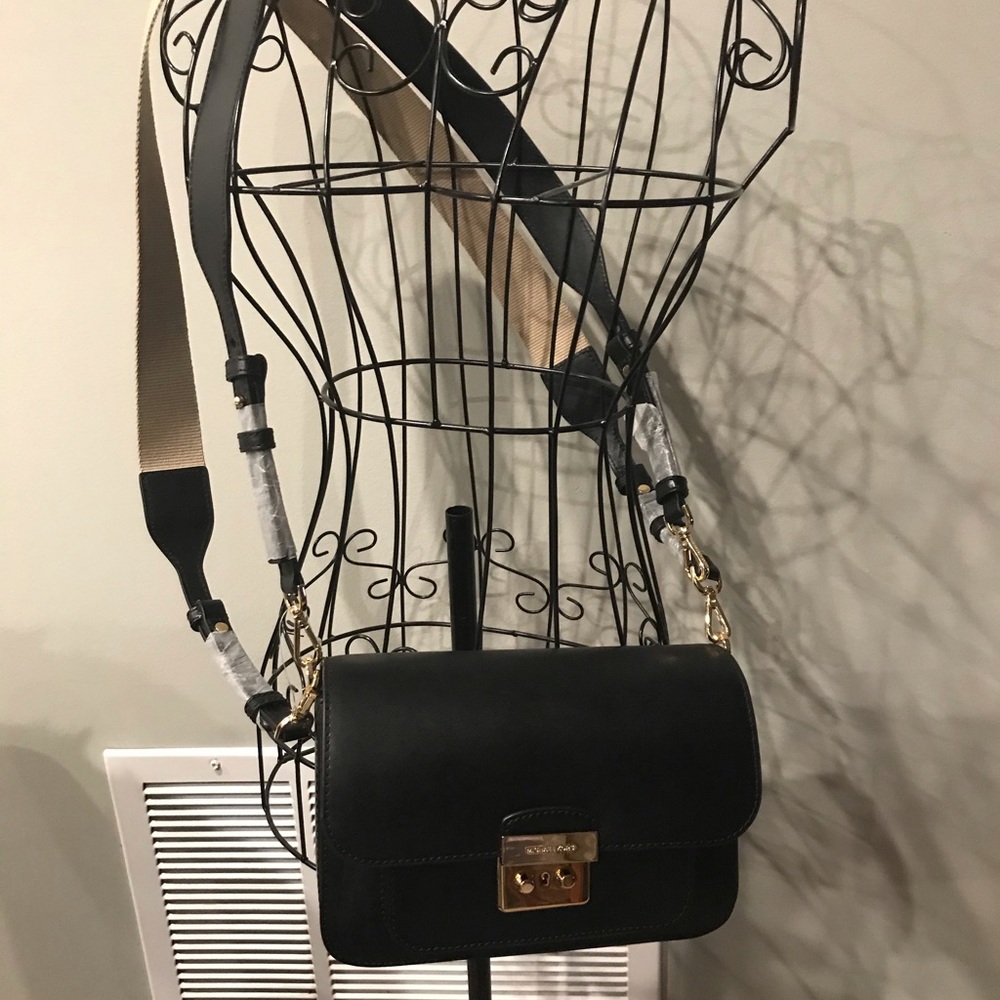 Michael Kors Clutch with two straps for Crossbody